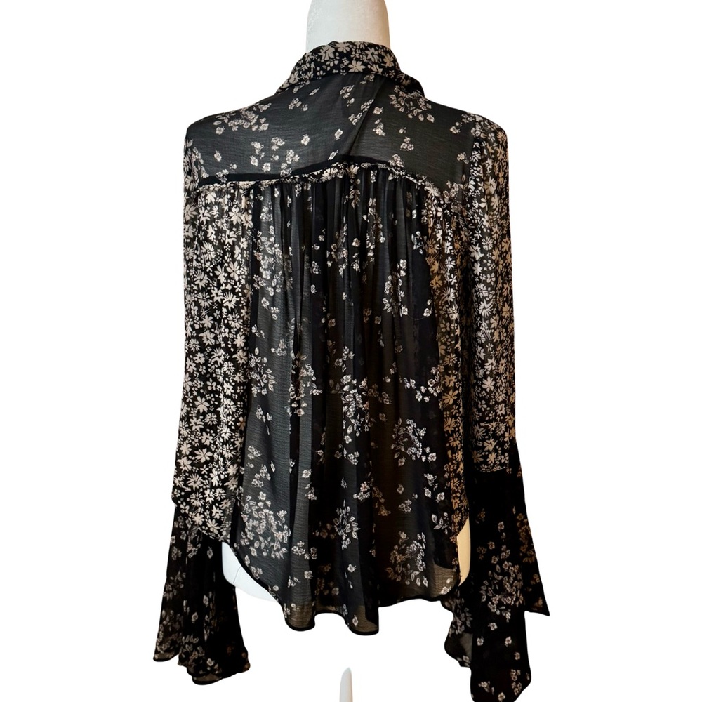 Free People Floral Black and White Women's Top - Picture 3 of 3